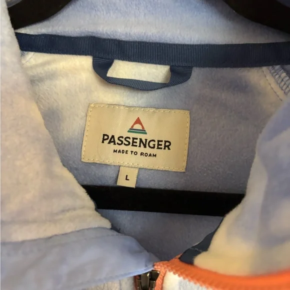 Women's Tie-Dye Fleece Pullover - Picture 5 of 7